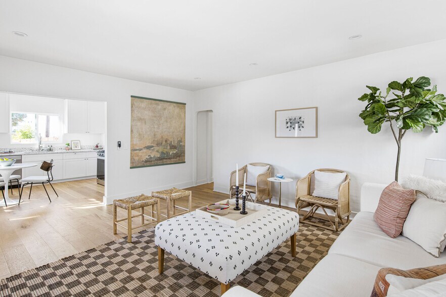 More Photos Of 4363 Eagle Rock Blvd, Los Angeles Multifamily For Sale