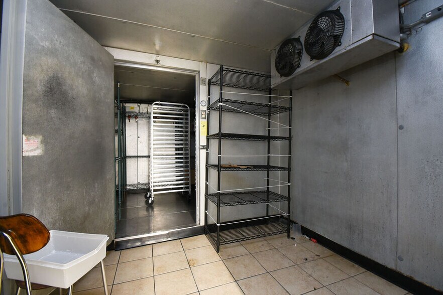 More Photos Of 2456 N California Ave, Chicago Storefront Retail Residential For Lease