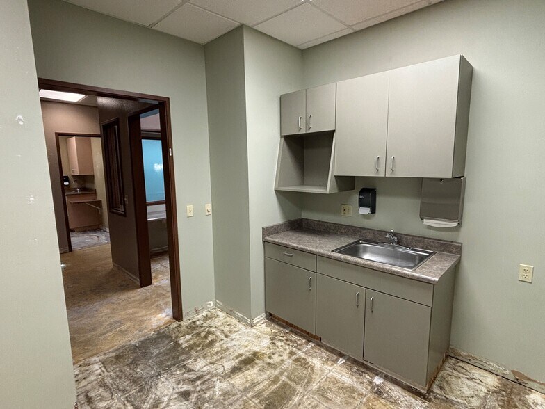 More Photos Of 450 S Willard St, Cottonwood Medical For Lease