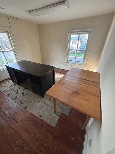 More Photos Of 6491 Main St, The Plains Medical For Lease