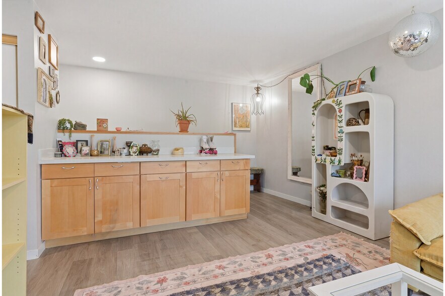 More Photos Of 5816 14th Ave NW, Seattle Apartments For Sale