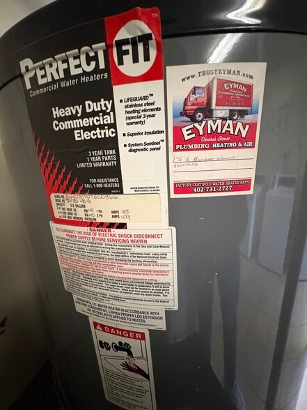 More Photos Of 3915 N 70th Cir, Omaha Apartments For Sale