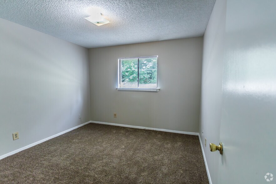 More Photos Of 3467-3469 Southern Ave, Memphis Apartments For Sale