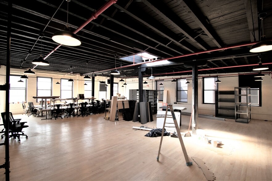 More Photos Of 168 7th St, Brooklyn Industrial For Lease