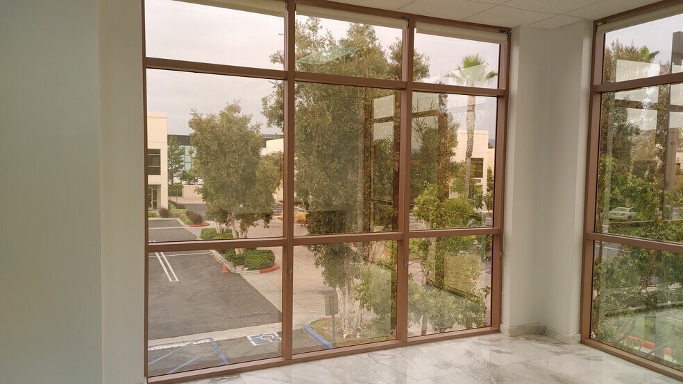 More Photos Of 27 Peters Canyon Rd, Irvine Office For Lease