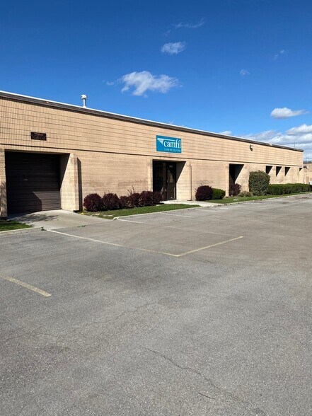 More Photos Of 5032 Amelia Earhart, Salt Lake City Light Manufacturing For Sale