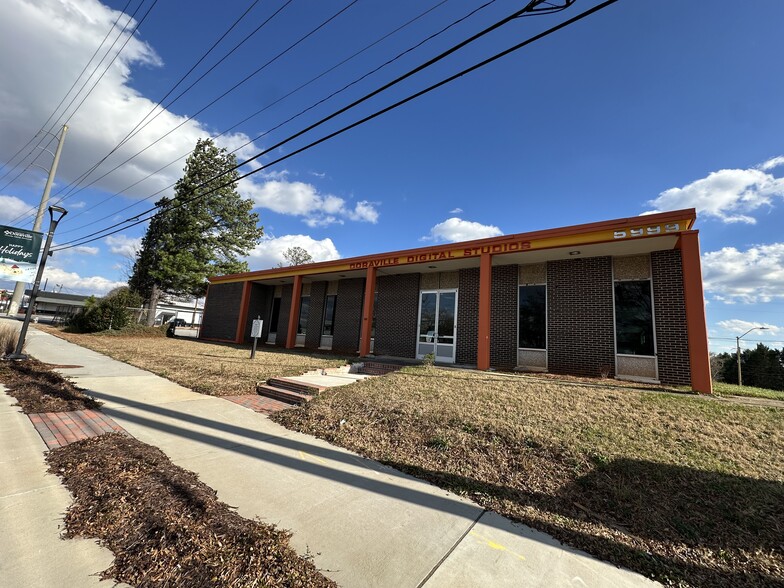 More Photos Of 5999 New Peachtree Rd, Doraville Loft Creative Space For Lease