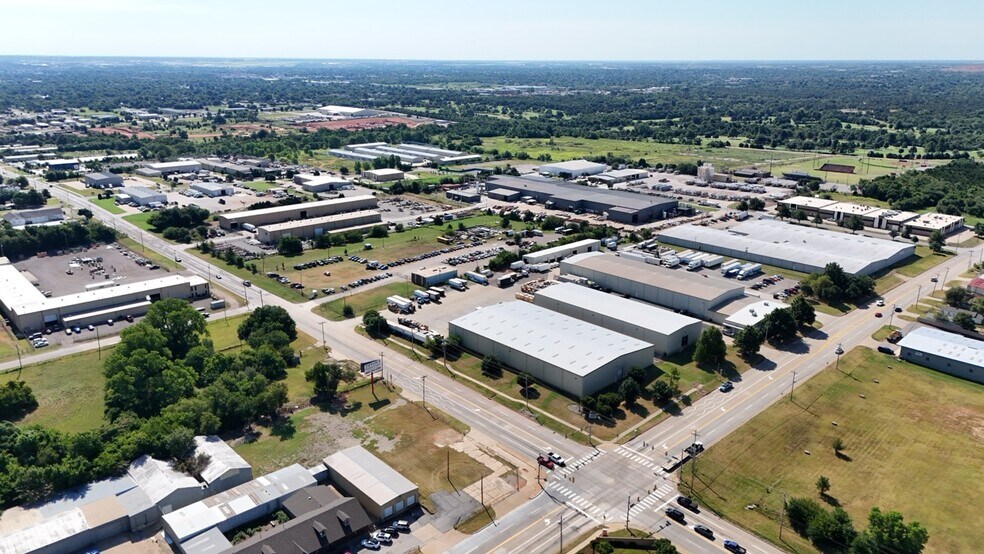 More Photos Of 1700 S Eastern Ave, Oklahoma City Warehouse For Lease