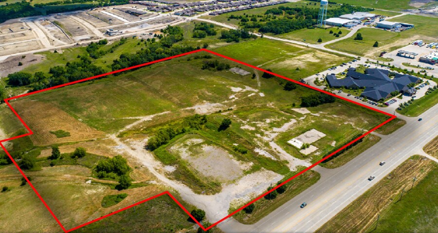 More Photos Of 2144 W Audie Murphy Pky, Farmersville Land For Lease