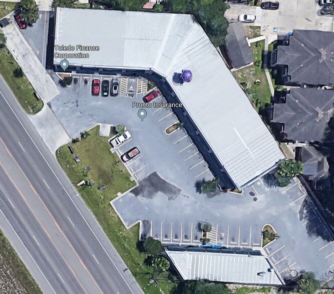 More Photos Of 6672 Padre Island Hwy, Brownsville General Retail For Lease