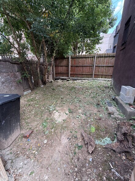 More Photos Of 1641 W Girard Ave, Philadelphia Office Residential For Sale