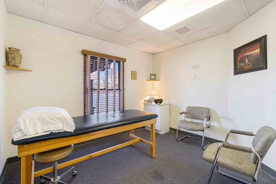 More Photos Of 13049 Frankstown Rd, Pittsburgh Medical For Sale