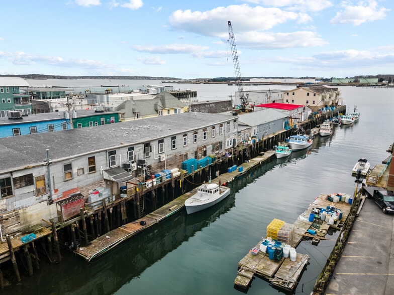 More Photos Of Custom House Wharf Street, Portland General Retail For Lease