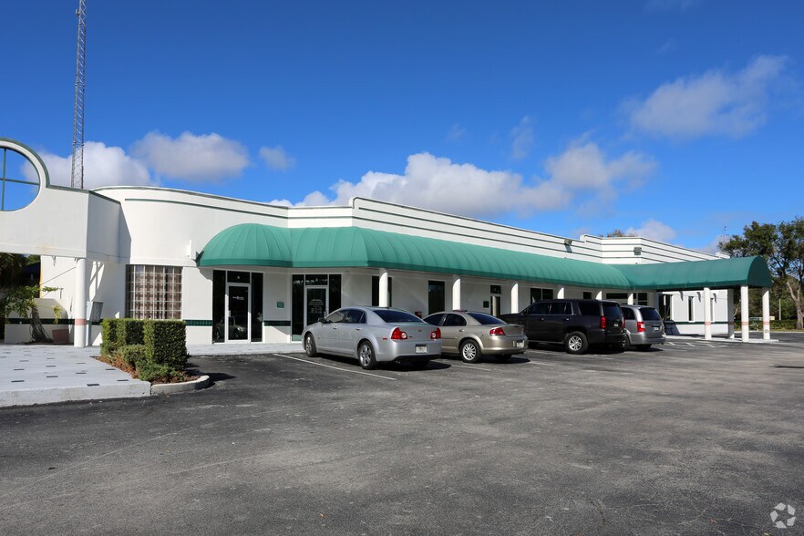 More Photos Of 1801 S 23rd St, Fort Pierce Medical For Sale