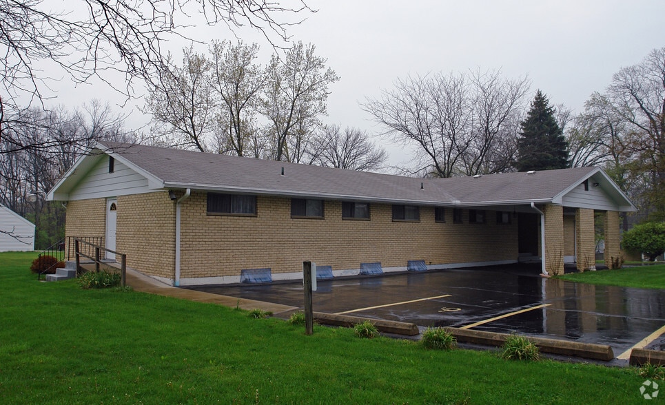 More Photos Of 1337 Hanes Rd, Dayton Medical For Sale