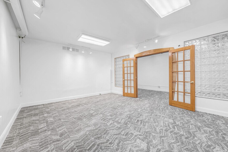 More Photos Of 8113-8115 Fenton St, Silver Spring Office For Lease