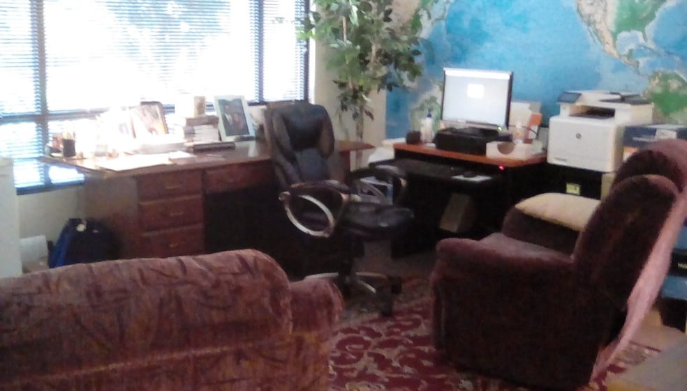 More Photos Of 1022 Hutton Ln, High Point Office For Lease