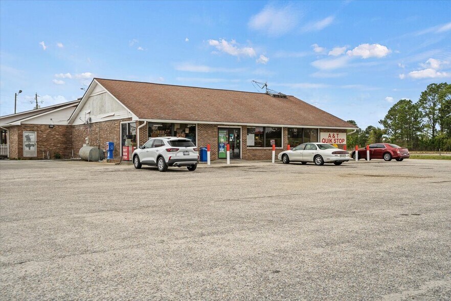 More Photos Of 1674 Wisacky Hwy, Bishopville Truck Stop For Sale