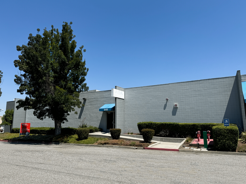 Primary Photo Of 645 National Ave, Mountain View Warehouse For Lease