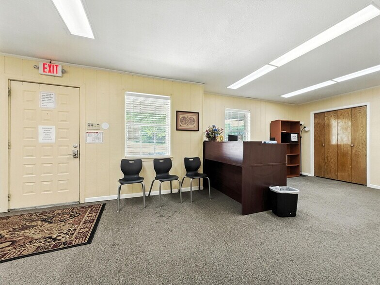 More Photos Of 1007 S Ann Blvd, Harker Heights Office Residential For Sale
