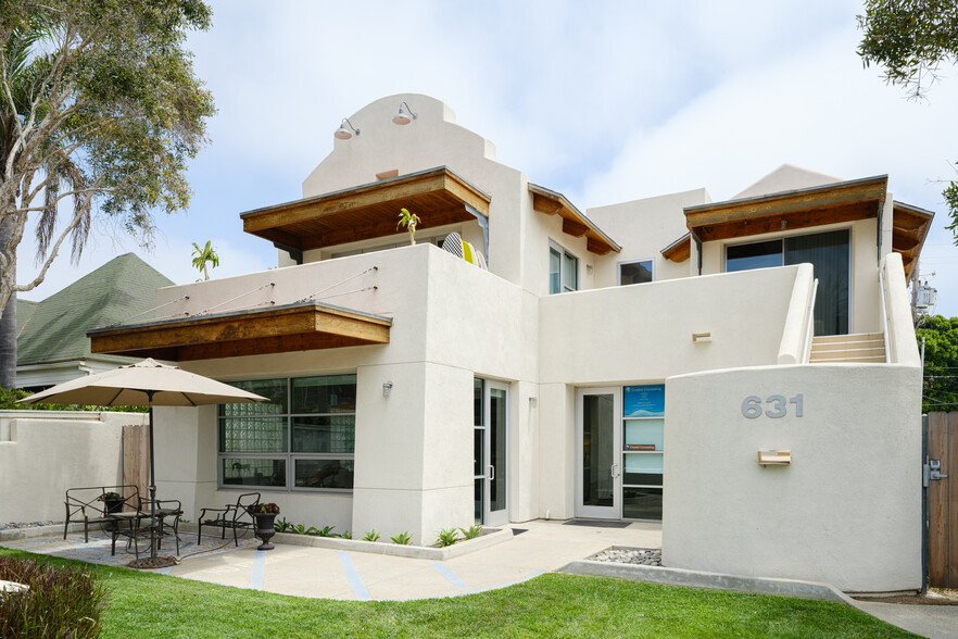 Primary Photo Of 631 3rd St, Encinitas Apartments For Sale