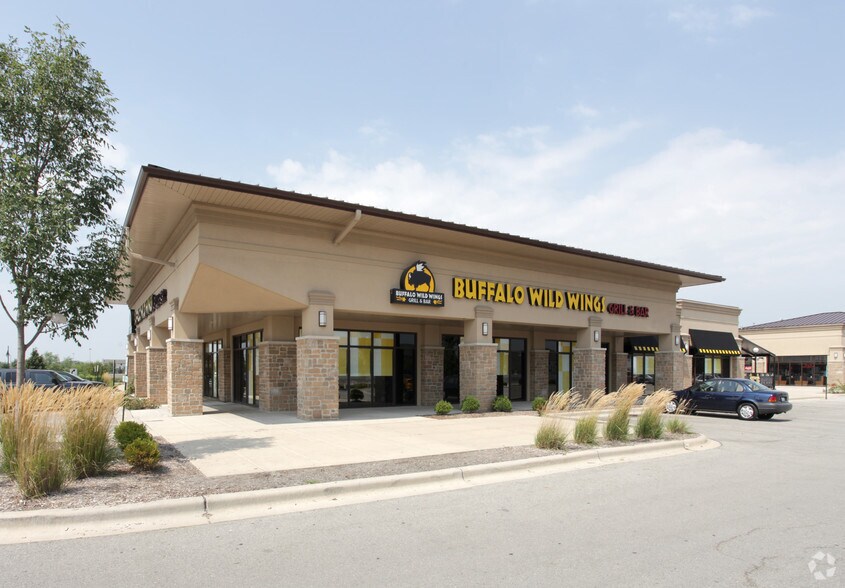 More Photos Of 1015-1023 Brook Forest Ave, Joliet Storefront For Lease