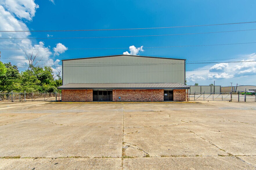Primary Photo Of 4821 Highway 182, Houma Industrial For Sale