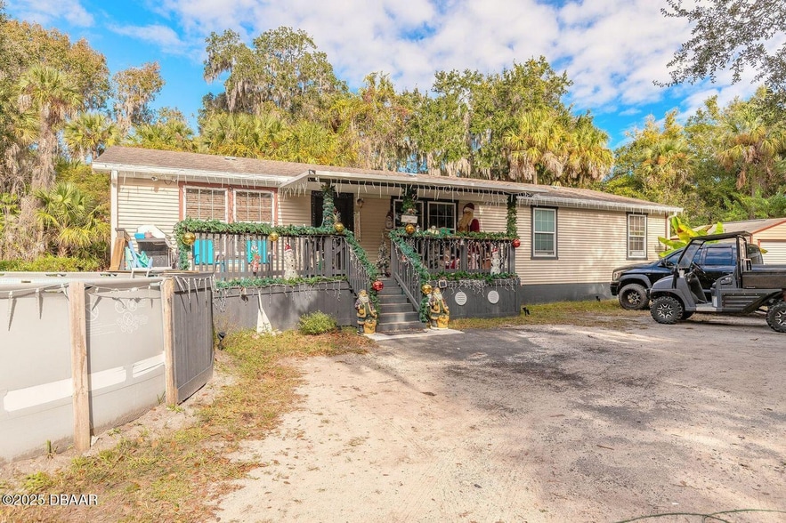 More Photos Of 930-932 15th St, Holly Hill Land For Sale