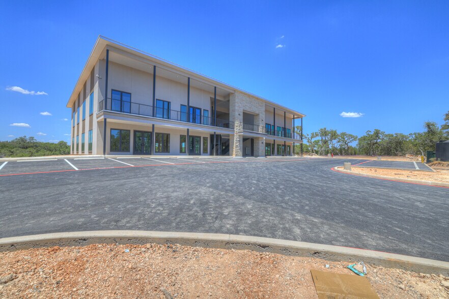 More Photos Of 1878 Herbelin Rd, New Braunfels Office For Sale