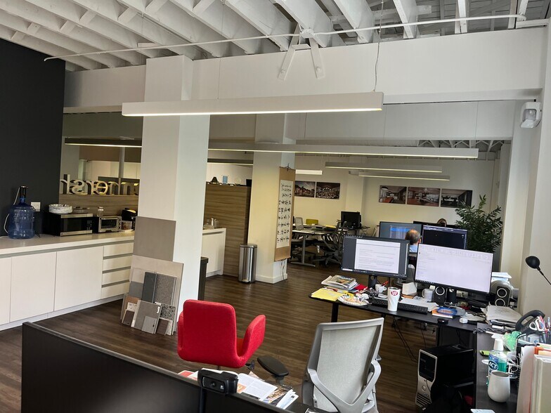 More Photos Of 130 Miracle Mile, Coral Gables Loft Creative Space For Lease