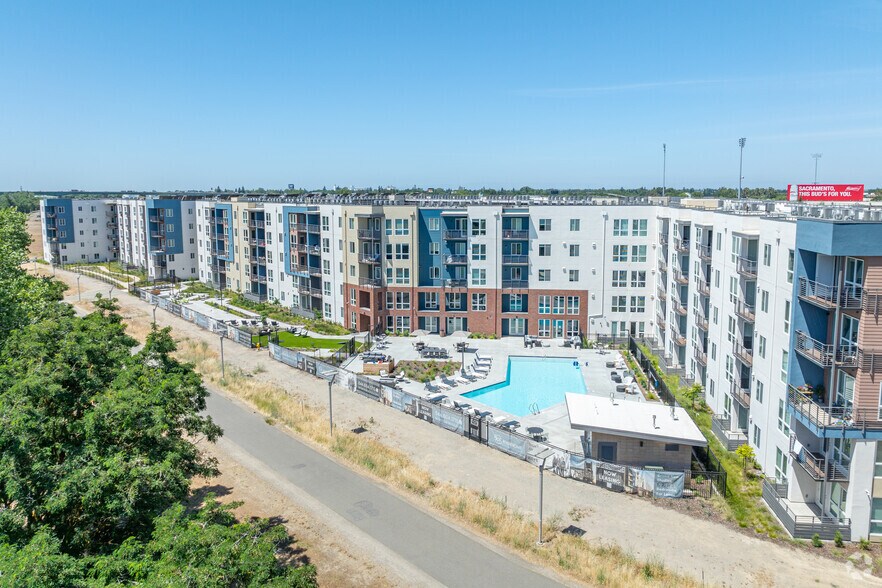 More Photos Of 805 S Riverfront St, West Sacramento Apartments For Lease