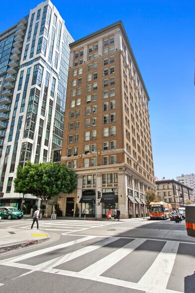 More Photos Of 755 S Spring St, Los Angeles Apartments For Lease