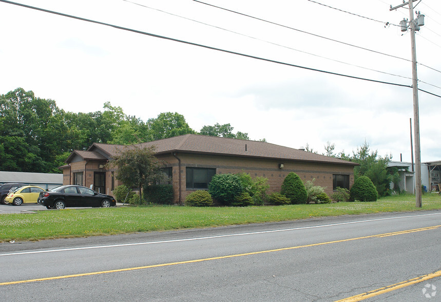 Primary Photo Of 2524 Us-9w, Ravena Medical For Lease