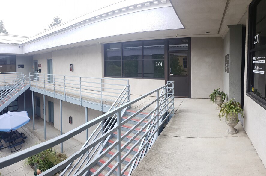 More Photos Of 130 S Main St, Sebastopol Office For Lease
