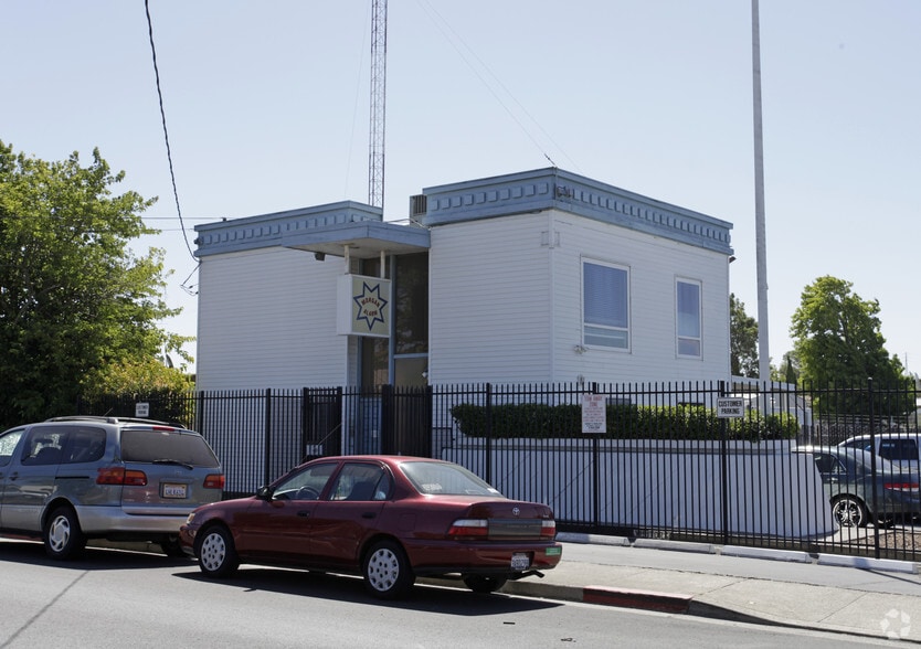 Primary Photo Of 1487 Lemon St, Vallejo Office For Sale