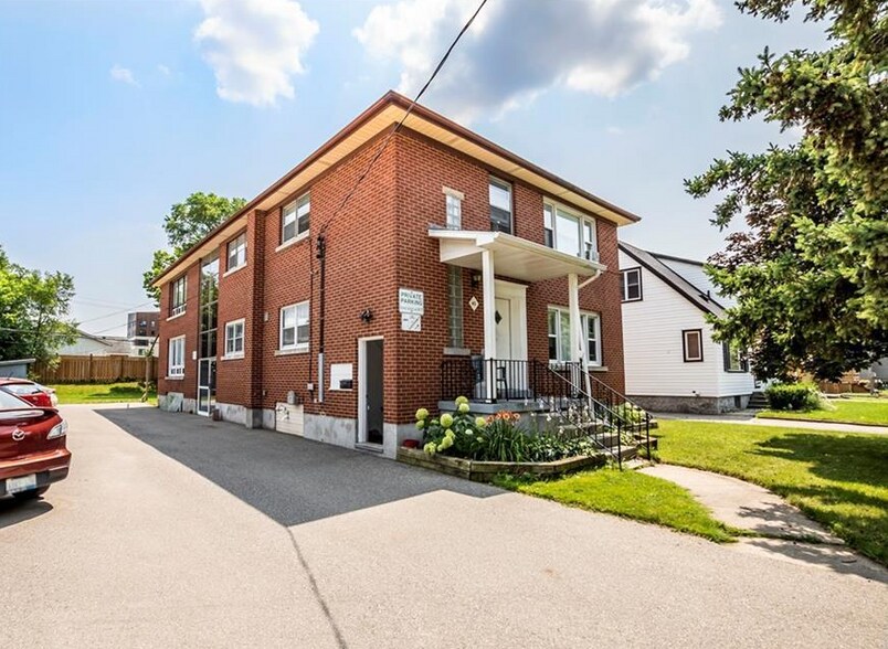 Primary Photo Of 43 Sixth Av, Kitchener Apartments For Sale