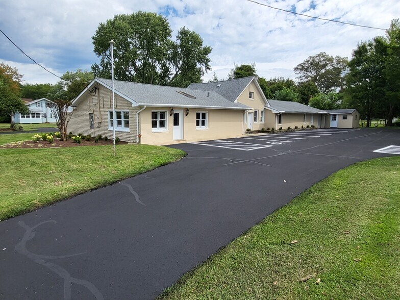 More Photos Of 320 Glebe Rd, Easton Office For Lease