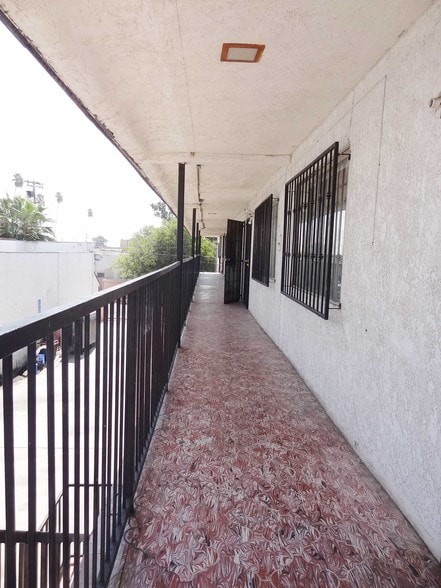 More Photos Of 12601-12615 San Fernando Rd, Sylmar Unknown For Lease