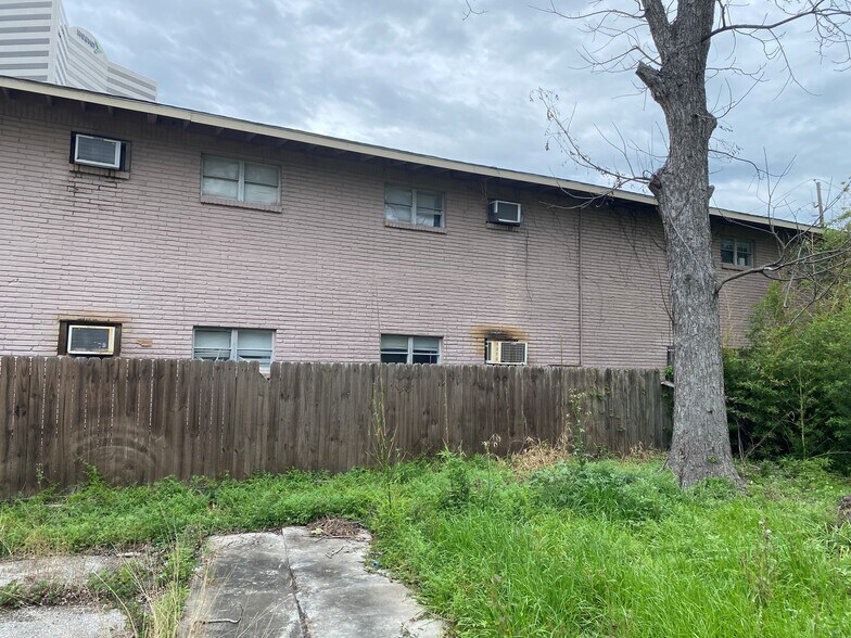 More Photos Of 6 Briar Dale Ct, Houston Land For Sale