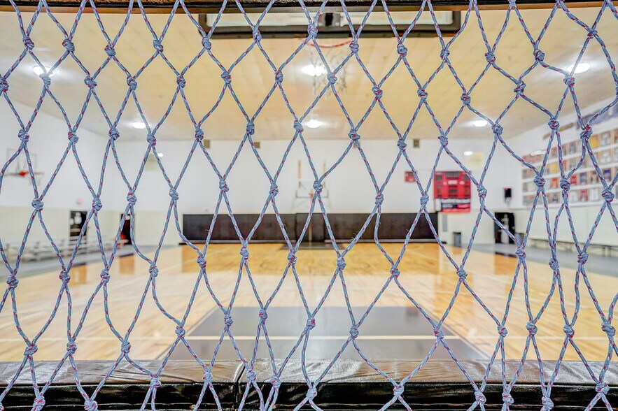 More Photos Of 950 S Central Ave, Compton Schools For Sale