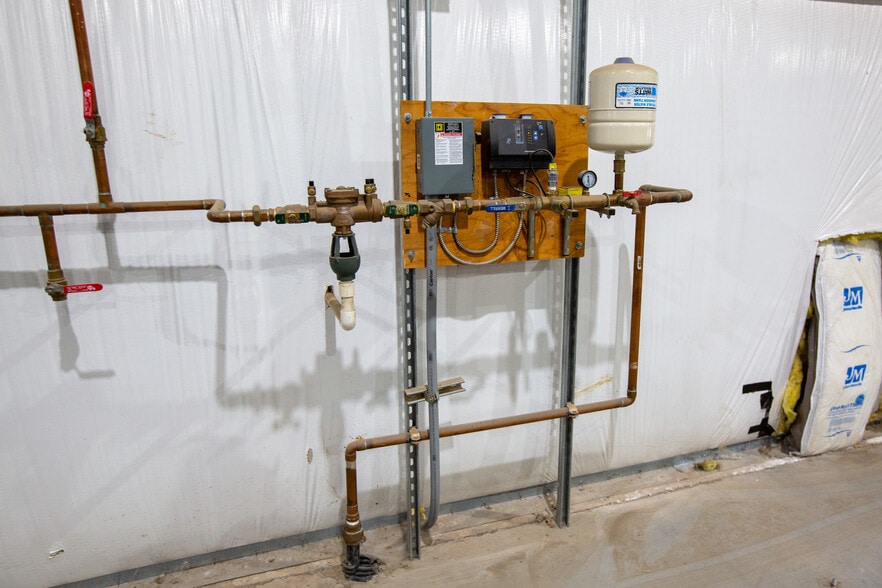 More Photos Of 8989 Roller Coaster Rd, Missoula Warehouse For Sale