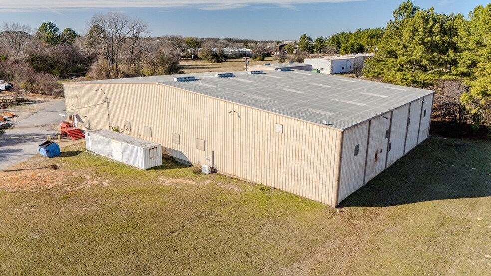 More Photos Of 1391 Flat Creek Rd, Athens Flex For Sale