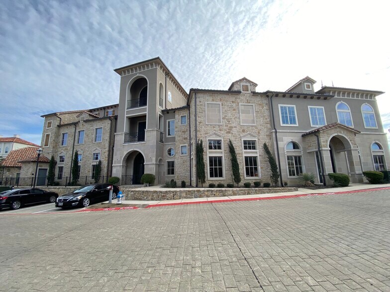 More Photos Of 210 Adriatic Pky, McKinney Office For Lease