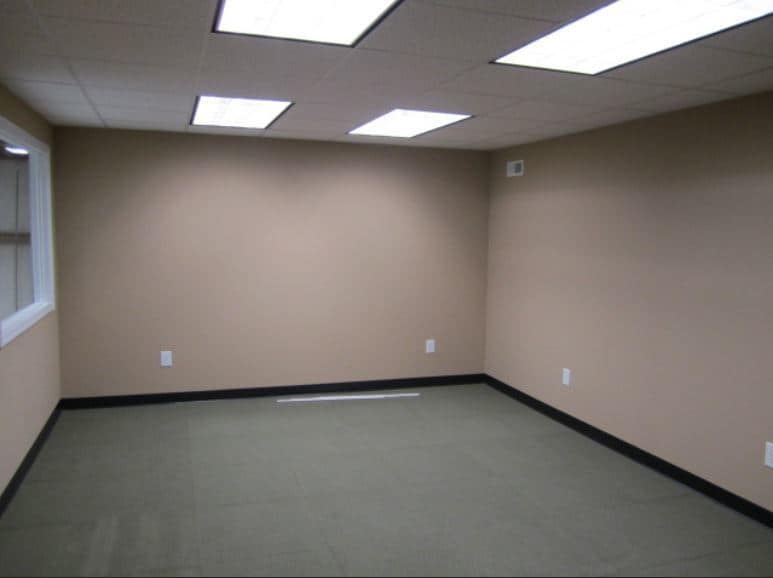 More Photos Of 335-337 McMillan St, Fayetteville Warehouse For Sale