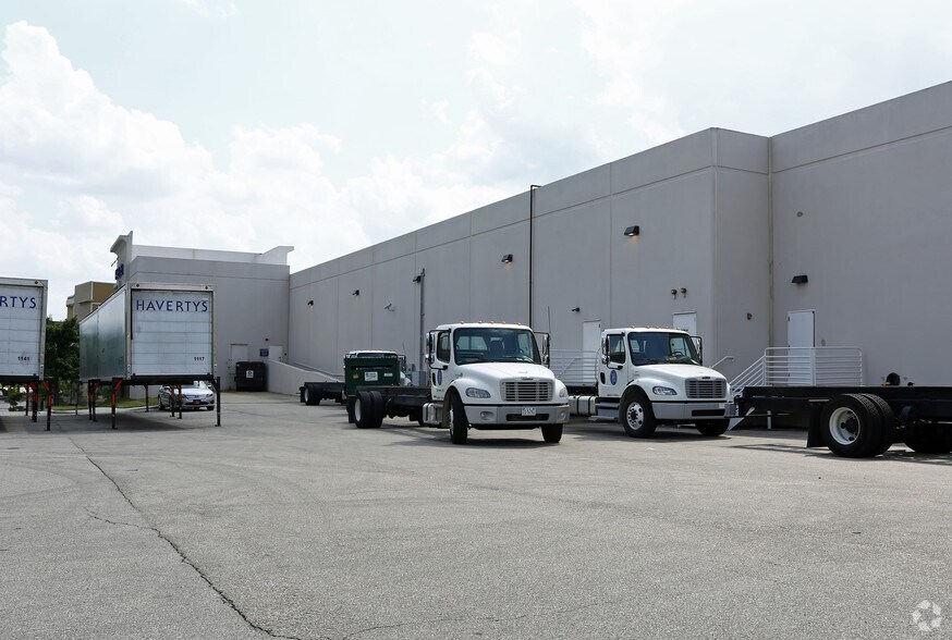 More Photos Of 6140-6240 Capital Blvd, Raleigh Freestanding For Lease