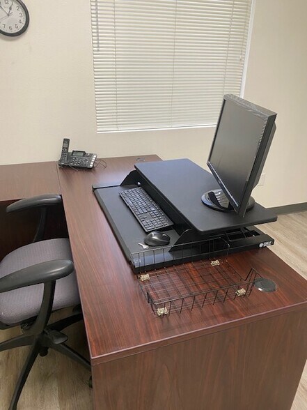 More Photos Of 13555 Automobile Blvd, Clearwater Medical For Lease