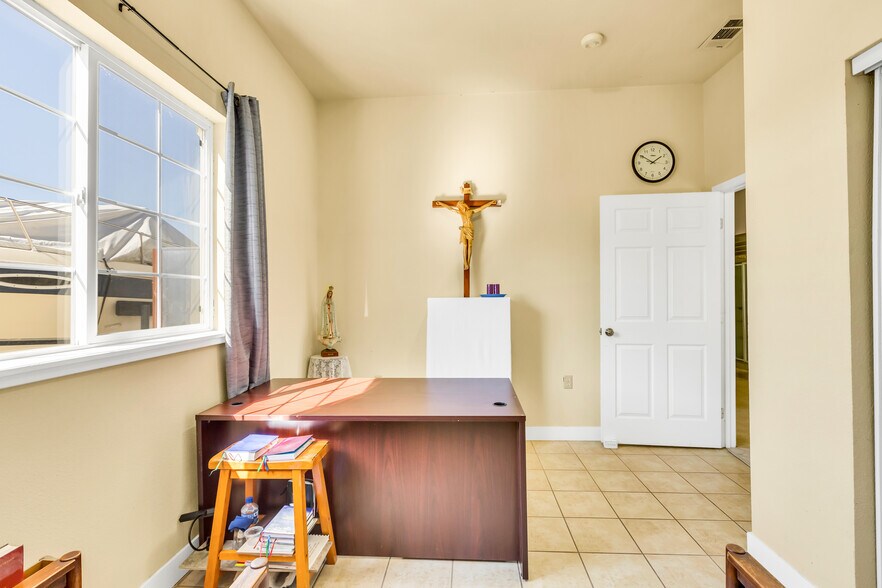 More Photos Of 9503 Barber Rd, Galt Land For Sale