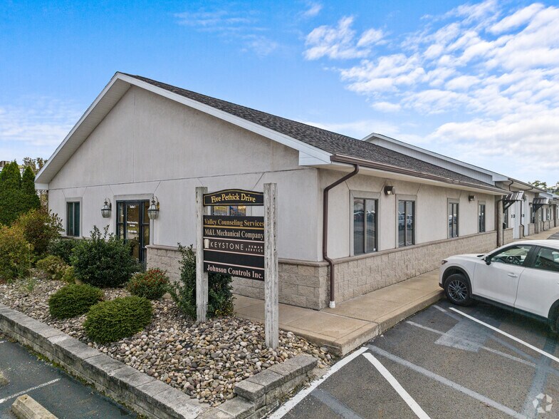More Photos Of 5 Pethick Dr, Plains Township Office For Lease
