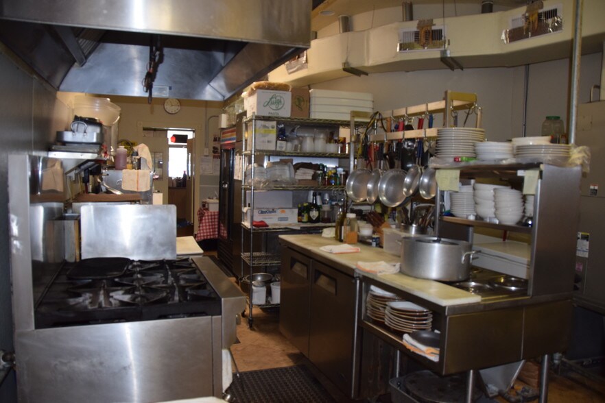 More Photos Of 9740 Barker Cypress Rd, Cypress Restaurant For Lease