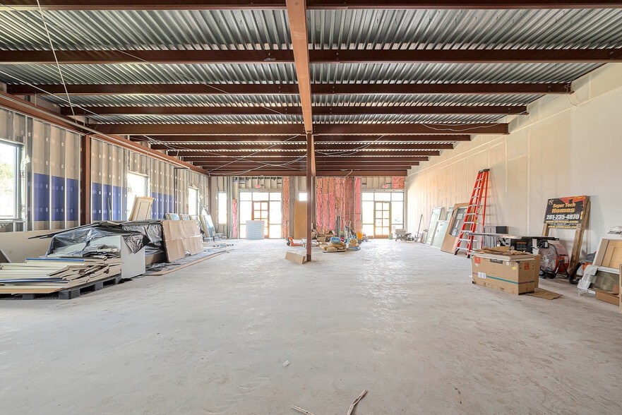 More Photos Of 3717 5th, Stafford General Retail For Lease